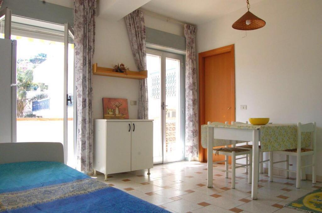 Le Zagare Apartments SantʼAlessio Siculo Εξωτερικό φωτογραφία