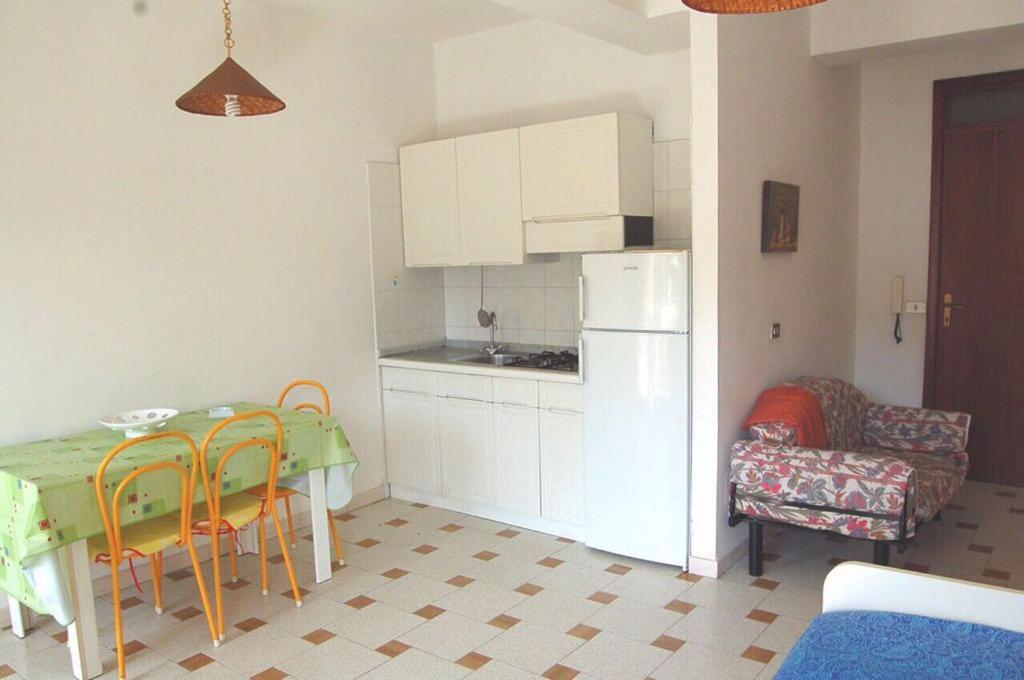 Le Zagare Apartments SantʼAlessio Siculo Εξωτερικό φωτογραφία