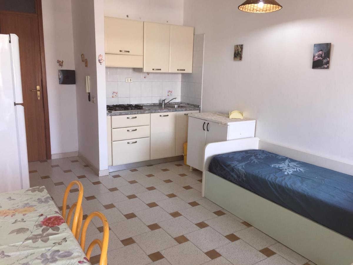 Le Zagare Apartments SantʼAlessio Siculo Εξωτερικό φωτογραφία