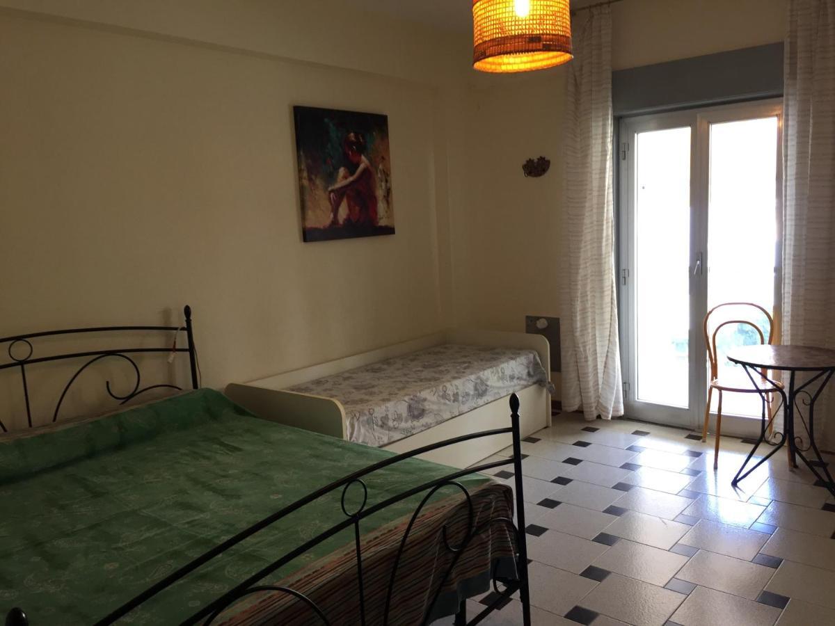 Le Zagare Apartments SantʼAlessio Siculo Εξωτερικό φωτογραφία